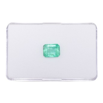 Loser Smaragd von 3,95 ct,