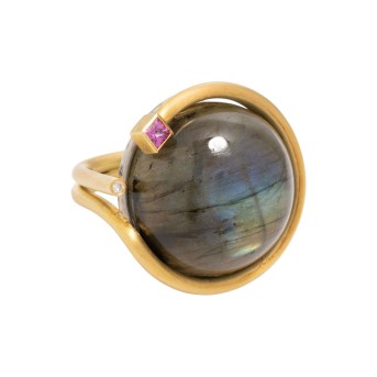Unikat Ring mit Labradorit, Brillant und pink Saphir,