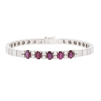 Armband mit Rubinen und Brillanten zus. ca. 0,24 ct,