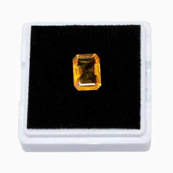 Loser gelber Saphir von 1,77 ct