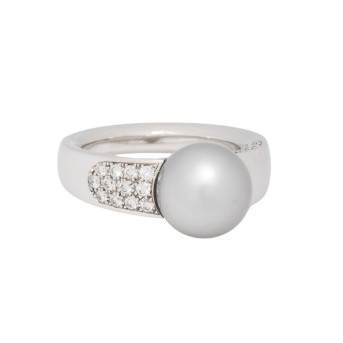 Ring mit Tahitiperle und 7 Brillanten