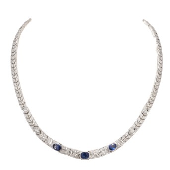 Collier mit Saphiren und Brillanten von zus. ca. 2,7ct,