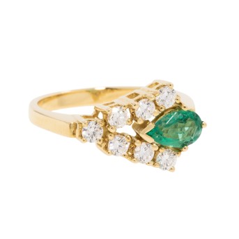 Ring mit Smaragd ca. 0,45 ct und Brillanten
