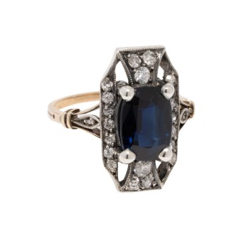 Ring mit Saphir ca. 2 ct und Diamanten