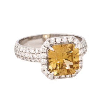 Ring mit grünlich gelben Naturzirkon 4,27 ct