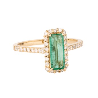 Ring mit Smaragd 0,91 ct und Brillanten 0,35 ct,