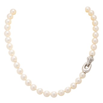 Collier mit Akoyazuchtperlen