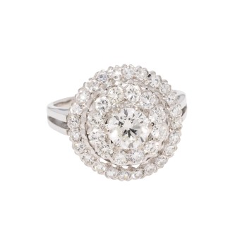 Ring mit zentralem Brillant ca. 0,60 ct,