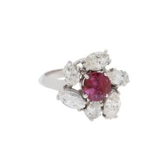 Ring mit Burmarubin ca. 1,5 ct