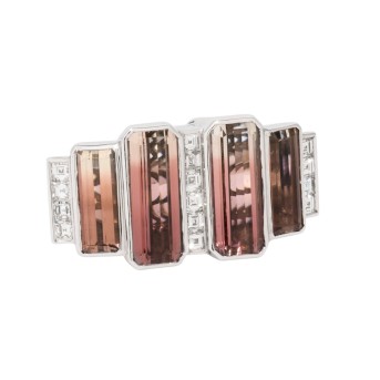 Extravaganter Ring mit 4 Turmalinen von zus. 17,03 ct.