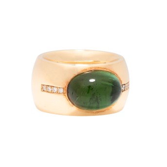 Ring mit grünem Turmalincabochon und Brillanten,