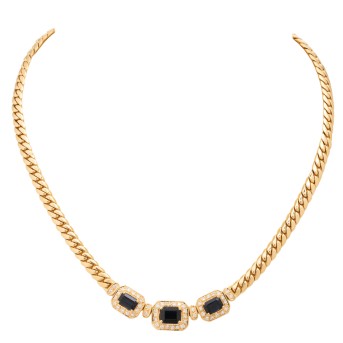 Collier mit 3 Saphiren und Brillanten von zus. ca. 0,5 ct,