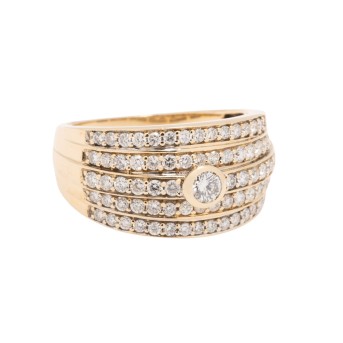 Ring mit zentralem Brillant ca. 0,10 ct,