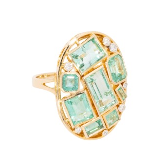 Ring mit Smaragden 