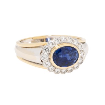 Ring mit Saphir von ca. 1,7 ct und 16 Brillanten 