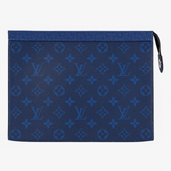 LOUIS VUITTON Pochette 'POCHETTE VOYAGE MM TAIGARAMA'. 