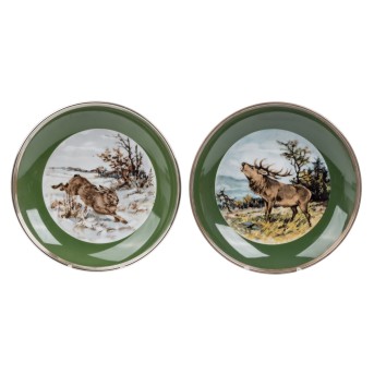Paar Teller mit Jagdmotiv. KAISER, 