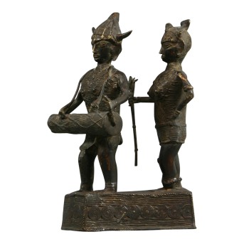 Bronzegruppe eines Paares, SÜDAMERIKA, 1. Hälfte 20. Jh.,