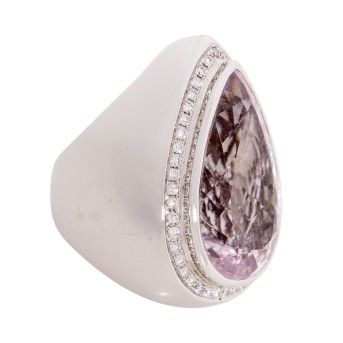 Extravaganter Cocktailring. Bes. mit 1 Kunzit 31,25 cts. und Diam.-Brill. zus. 0,71 ct. W/SI.