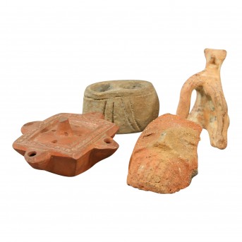 Convolute excavations: Four small terracottas