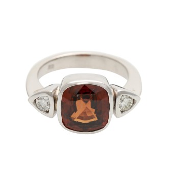Damenring, bes. mit 1 rotbraunen Naturzirkon 7,17 cts.