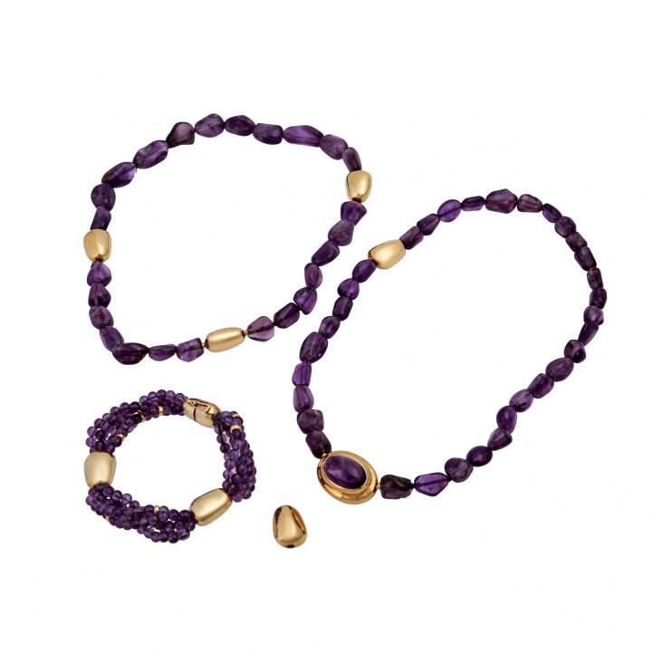 Jewelry set of amethyst necklaces, 