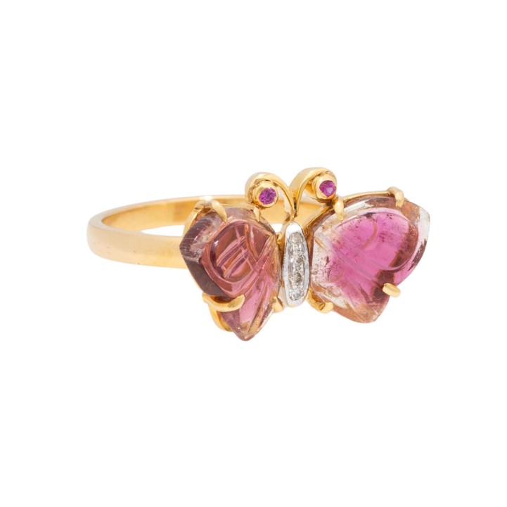 Ring mit Turmalin, 2 Rubinen u. 4 Diamanten 