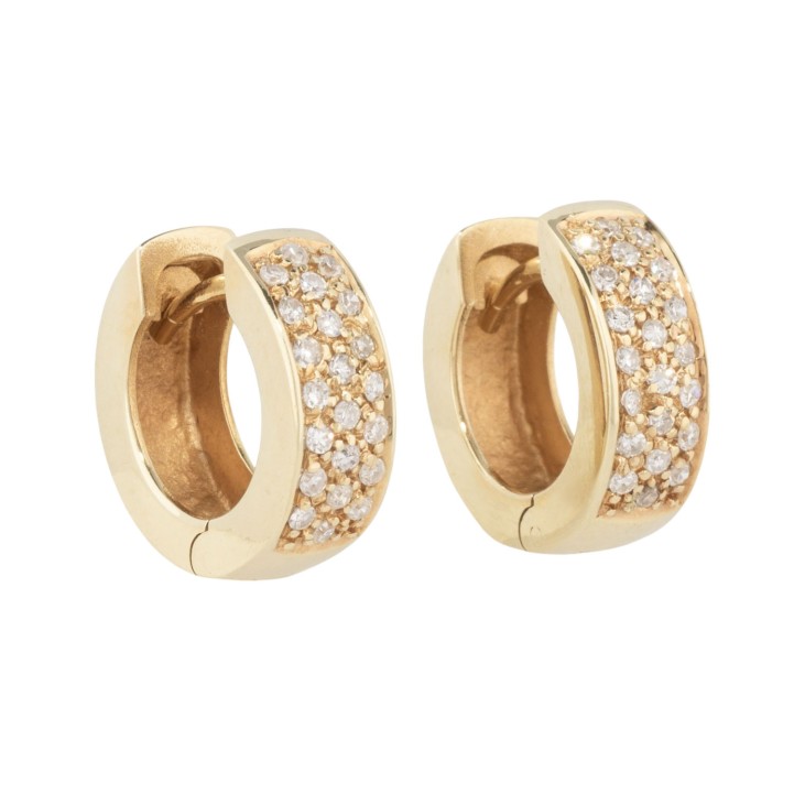 Pair of hinged hoop earrings with 44 octagonal diamonds,  