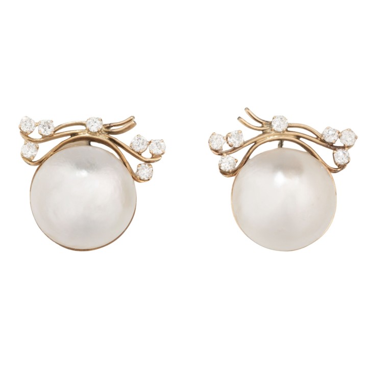 Paar Ohrstecker mit 2 Mabeperlen, 