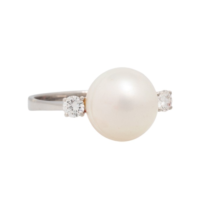 Ring mit Perle und Brillanten, 
