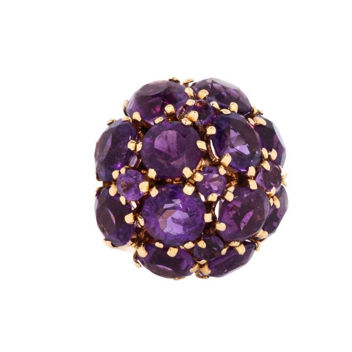 Ring mit 17 Amethysten 