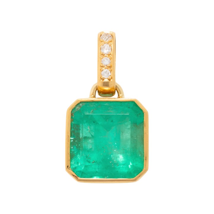 Anhänger mit großem Smaragd ca. 22 ct  