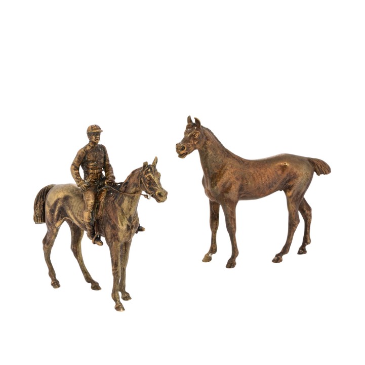 VIENNA 2 figures, around 1900. 