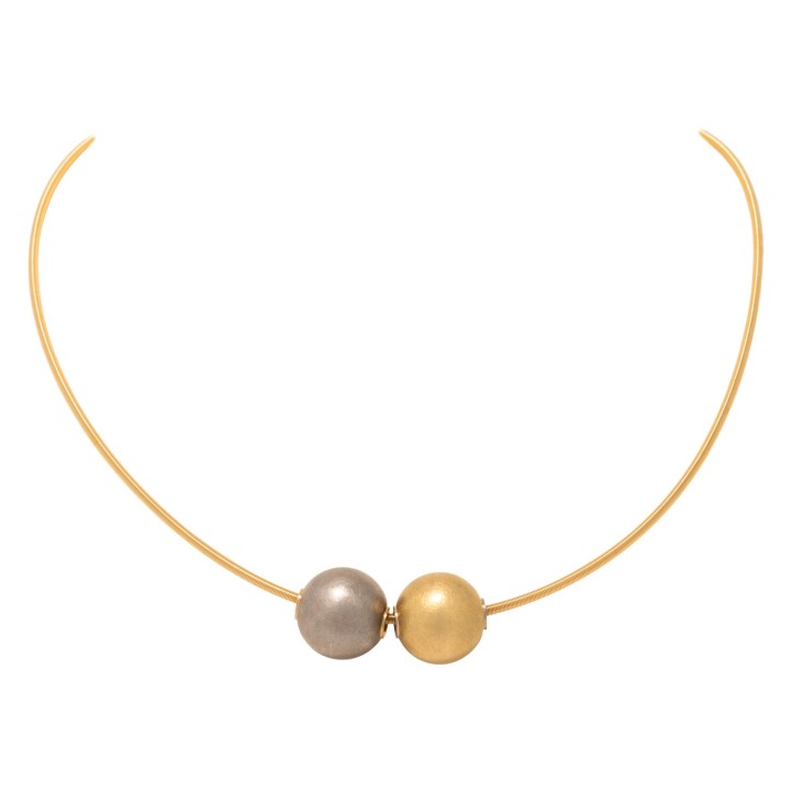 2 ball pendants to pull through 