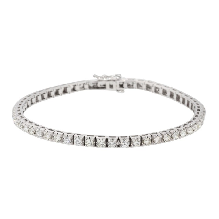 Tennis bracelet with diamonds totaling 3.10 ct,  