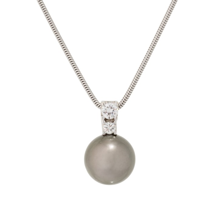 Anhänger mit 2 Brillanten zus. 0,35 ct,  