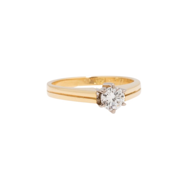 Solitärring mit Brillant 0,37 ct (grav.), 