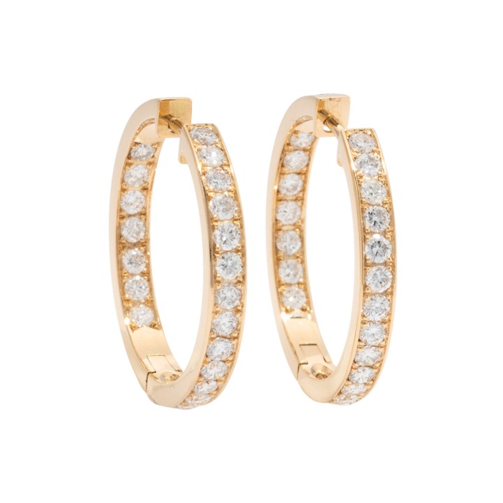 Paar Creolen mit 44 Brillanten  