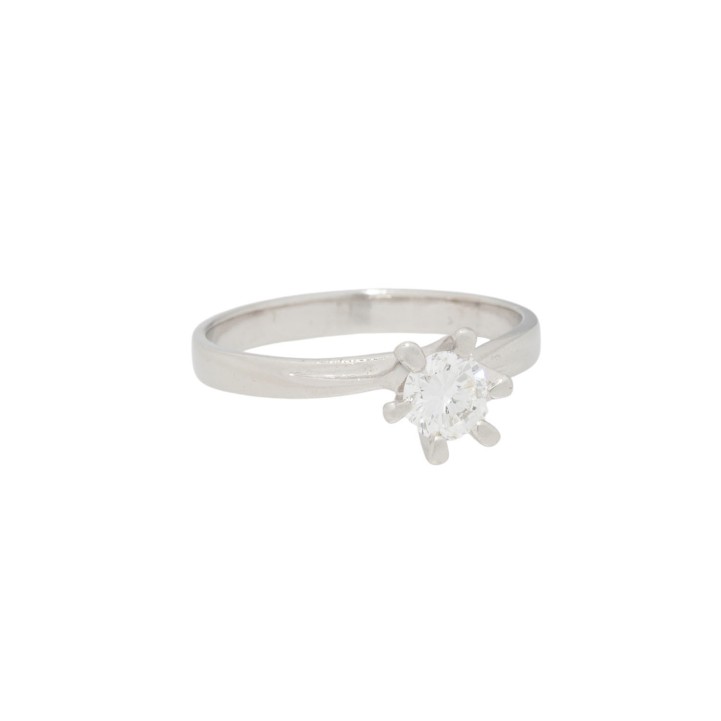 Ring mit Brillant ca. 0,5 ct, 