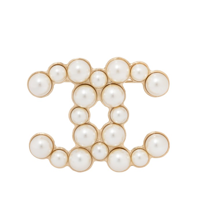 CHANEL brooch, coll: F/W 2015. 