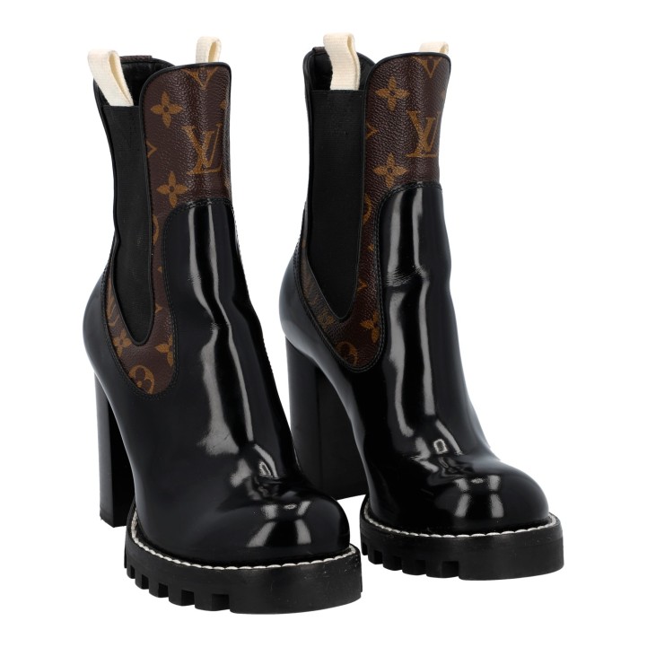 LOUIS VUITTON boots 'STAR TRAIL CHELSEA', coll.: 2018, size 37.5. 