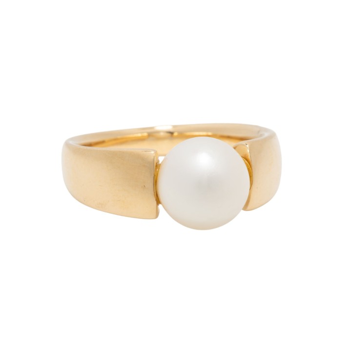 Ring mit weißer Zuchtperle, 