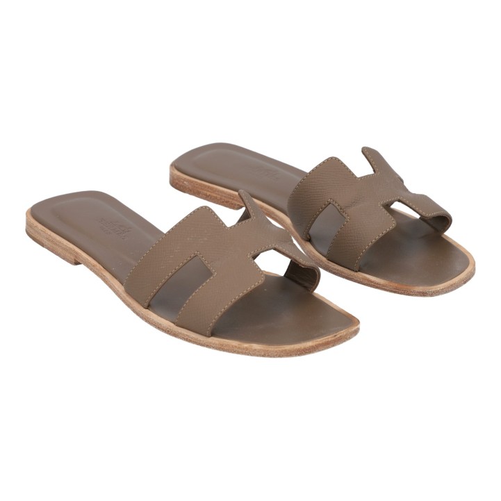 HERMÈS sandals 'ORAN', size 36, current price: €610. 