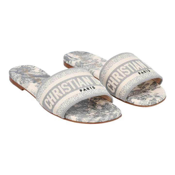 DIOR Sandalen 'DWAY SLIDE', Gr. 36, akt. NP.: 690,-€. 