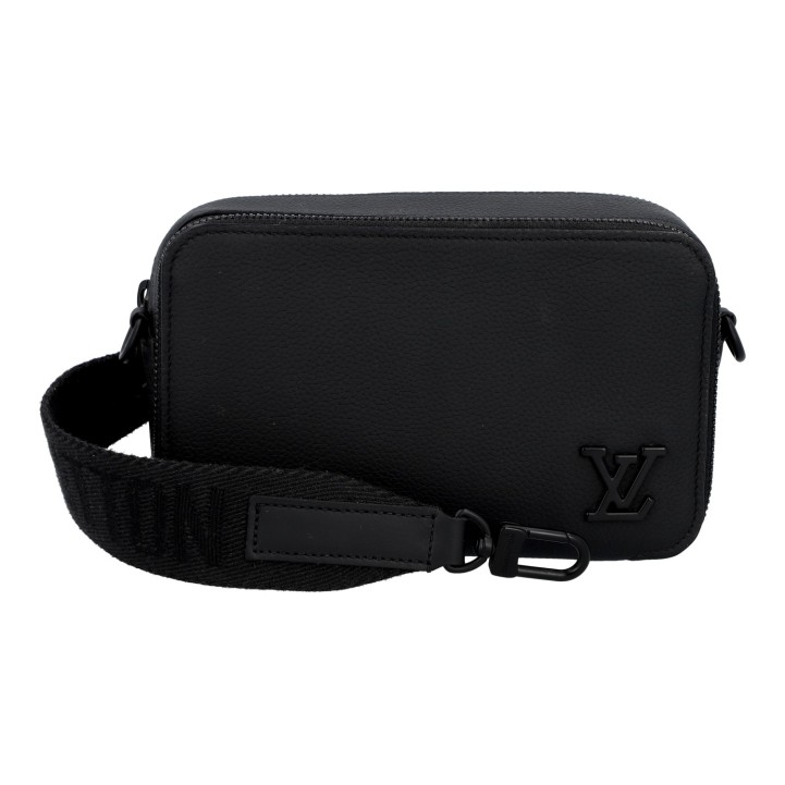 LOUIS VUITTON shoulder bag 'ALPHA', current retail price: €1,700. 