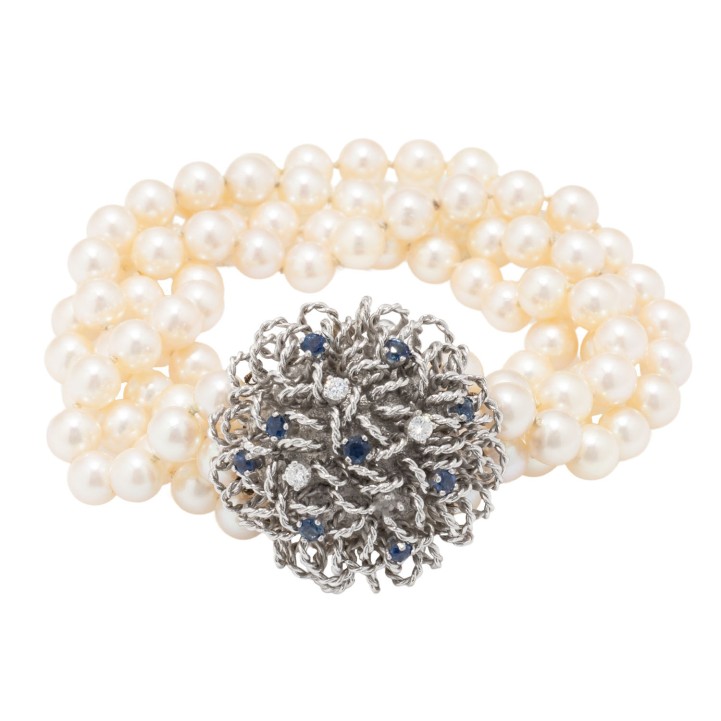 Armband aus Akoyaperlen mit Saphir-Brillantschließe,  