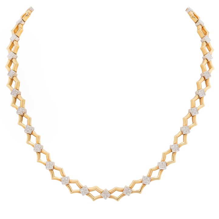 Collier mit 68 Brillanten zus. ca. 0,68 ct, 