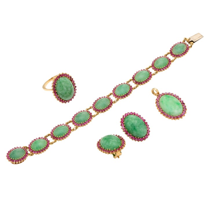 Schmuckset: Armband, Ring, Paar Ohrclips  