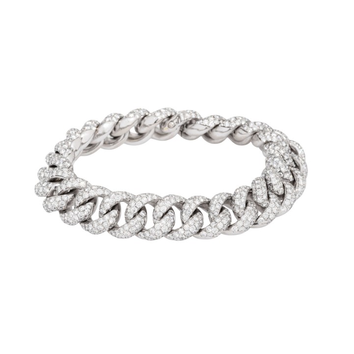 Armband ausgefasst mit Brillanten von zus. ca. 20 ct,  