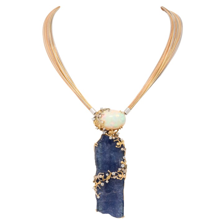 Erhabenes Collier mit Tansanit 117,13 und Opal 28,94 ct.  